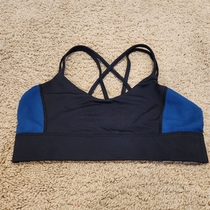 Evree Barbella Cross Strap Bra Size M Sports‎ Bra